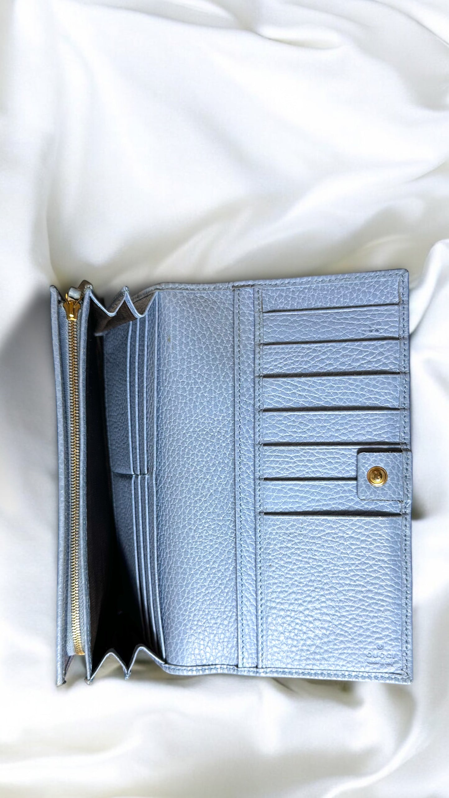 GUCCI Baby Blue Swing Long Bifold Wallet