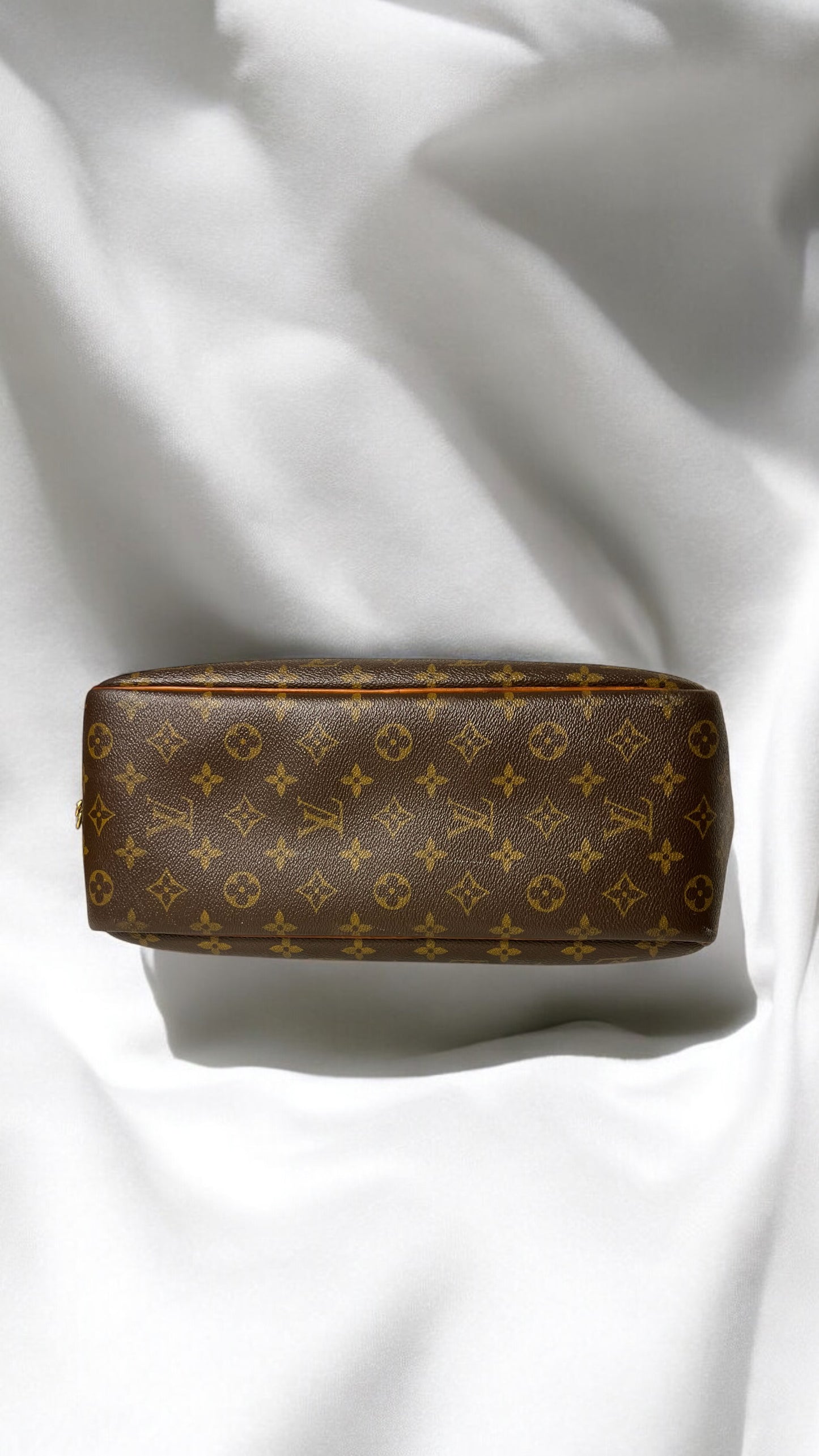 Louis Vuitton Monogram Deauville Handbag